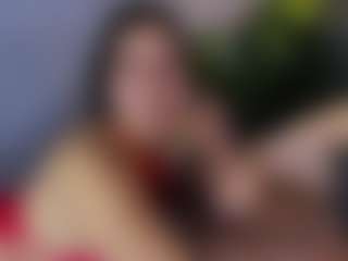 Live cam show with MiaHills - Fingering on Gym Cam Girls