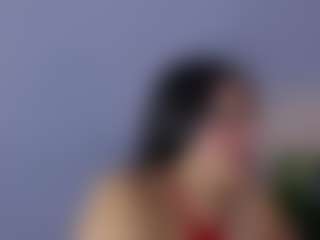 MiaHills's Live Sex Cam Show