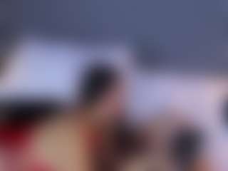 MiaHills's Live Sex Cam Show