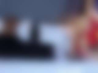 MiaHills's Live Sex Cam Show