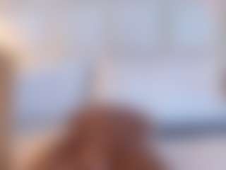 Show en direct avec MiaHills - Teen (18+) sur Camsoda