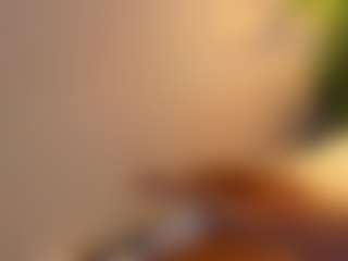 Live cam show with MiaHills - Oil on Camsoda