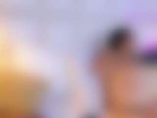 MiaHills's Live Sex Cam Show