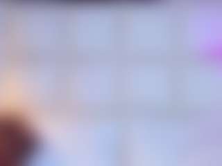 MiaHills's Live Sex Cam Show