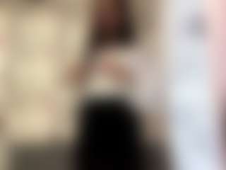 RosalindaCavalieri's Live Sex Cam Show
