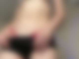 AidaGravette's Live Sex Cam Show