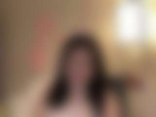 AidaGravette's Live Sex Cam Show