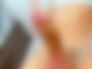 dani-sweet-ts's Live Sex Cam Show