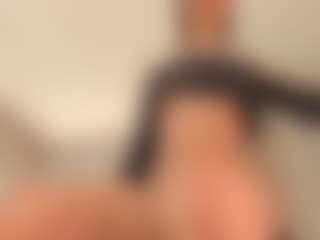 dani-sweet-ts's Live Sex Cam Show
