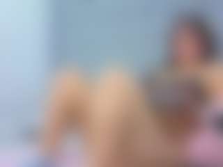 Live cam show with Karol-Messy - Body Massage on Camsoda