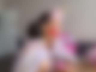 Live cam show with LashaundaGoodknight - Middle Aged on CamClone