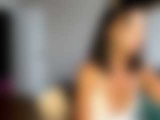 Live cam show with LashaundaGoodknight - Milk on AdultVida.com