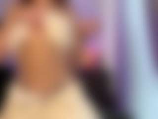 Live cam show with Shaya - Blonde Hair College on Dare Cams