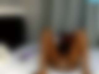 Pretty-teddy's Live Sex Cam Show