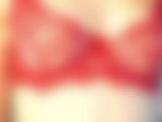 Live cam show with Dana - Spank on Camsoda