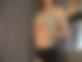 Live cam show with Dana - Yoga on studioflirtlive.com