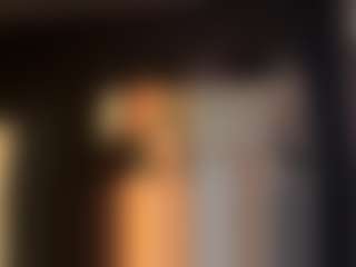 Live cam show with TeresitaDickens - Bedroom Red Hair on studioflirtlive.com