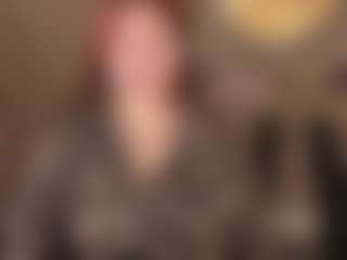 Live cam show with avrorarose - BBW Teen (18+) on livesuperchat.net