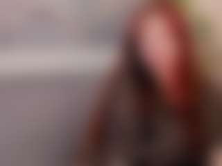 Live cam show with avrorarose - Moaning on Camsoda