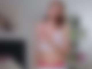 IllaShappard's Live Sex Cam Show