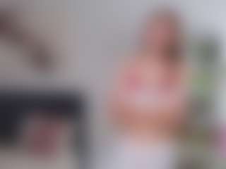 IllaShappard's Live Sex Cam Show