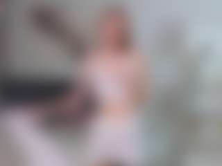 IllaShappard's Live Sex Cam Show