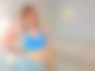 Live cam show with IllaShappard - Submissive on crypto-cams