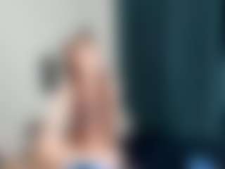 IllaShappard's Live Sex Cam Show
