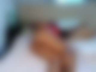 Live cam show with Madelene-Navarro - Upskirt on instabang
