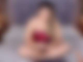 MeganCrow22's Live Sex Cam Show