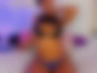 Show en direct avec miia-wills - Cute sur Camsoda