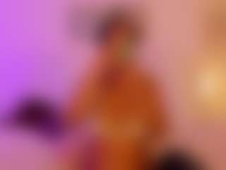 Live cam show with miia-wills - New Teen (18+) on Nude Live Now