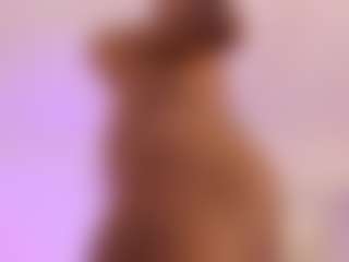 Live cam show with miia-wills - Ebony Squirt on nudelive.tv