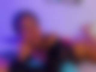 Live cam show with miia-wills - Spy on livesuperchat.net