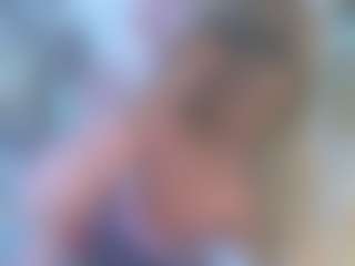 Live cam show with nastythicccdianasquirts - Black Middle Aged on hrnylive.com