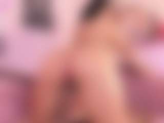 Roxy-Harkkov's Live Sex Cam Show