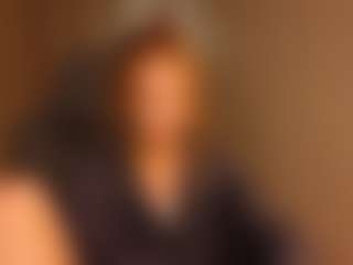 Live cam show with suedreamyy - Oil on Instabang