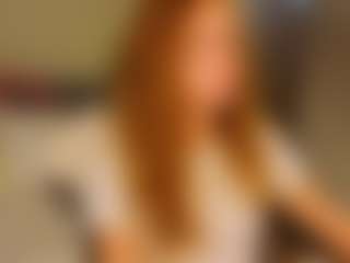Live cam show with suedreamyy - Striptease on Fling VIP Chat