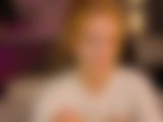 Live cam show with suedreamyy - Red Hair Amateur on Camsoda