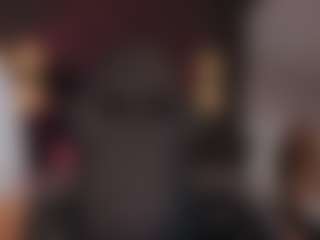 Live cam show with suedreamyy - Blue Eyes on Milfs Live