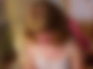 Live cam show with VioletxDesiree - Blue Eyes on WildCum