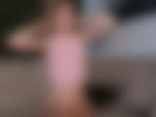 Live cam show with alya-rose - New Lovense on sexylive.show