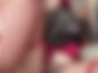 Lilian's Live Sex Cam Show