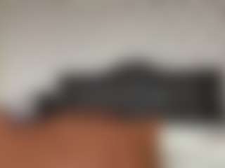 Lilian's Live Sex Cam Show