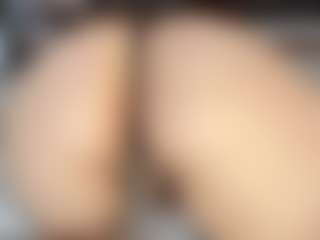 Lilian's Live Sex Cam Show