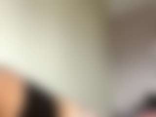 Lilian's Live Sex Cam Show