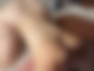 Lilian's Live Sex Cam Show
