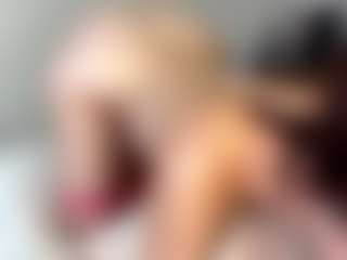 Lilian's Live Sex Cam Show