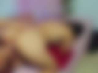 ChloeOhiggins's Live Sex Cam Show