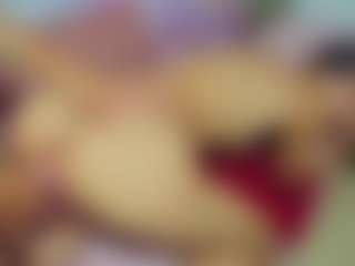 ChloeOhiggins's Live Sex Cam Show